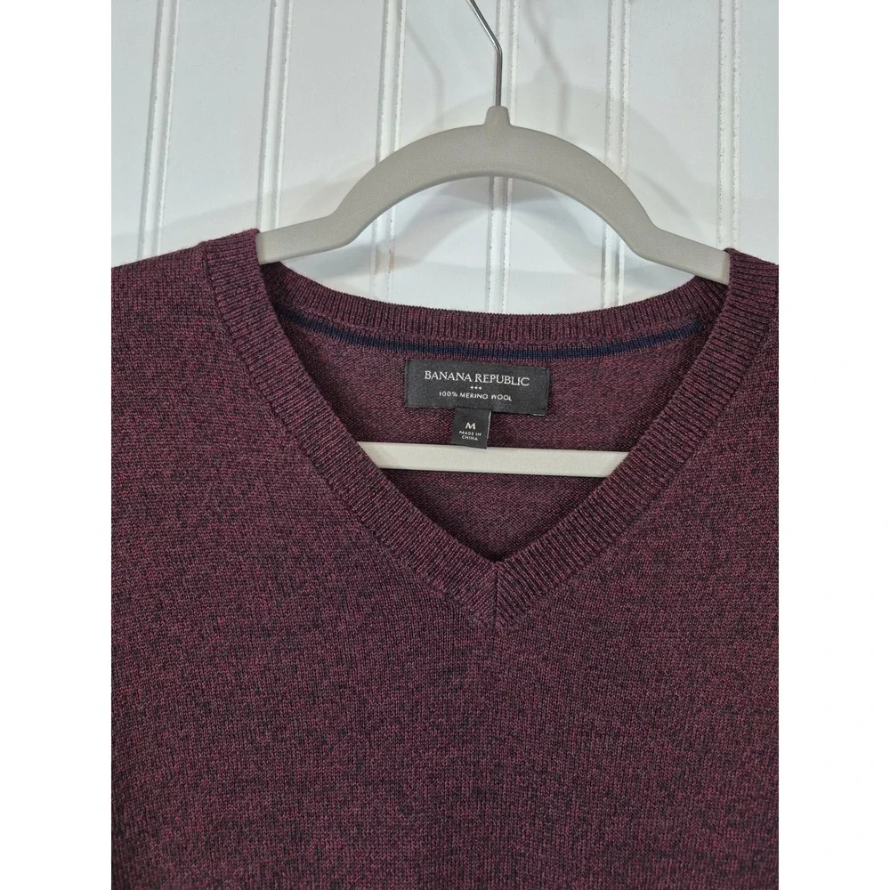 Banana Republic Mens V-Neck Sweater Burgundy Heather 100% Merino Wool Medium